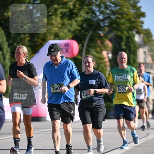 07.09.2025 - BARMER Alsterlauf Dr. Thomas Lammeyer http://msf.ph/oto/8716377 07.09.2025 09:54:54 Laufen 5417, 350, 432, 6224 meine-sportfotos.de