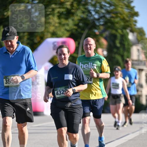 07.09.2025 - BARMER Alsterlauf Dr. Thomas Lammeyer http://msf.ph/oto/8716385 07.09.2025 09:54:55 Laufen 35, 36, 4320, 24 meine-sportfotos.de