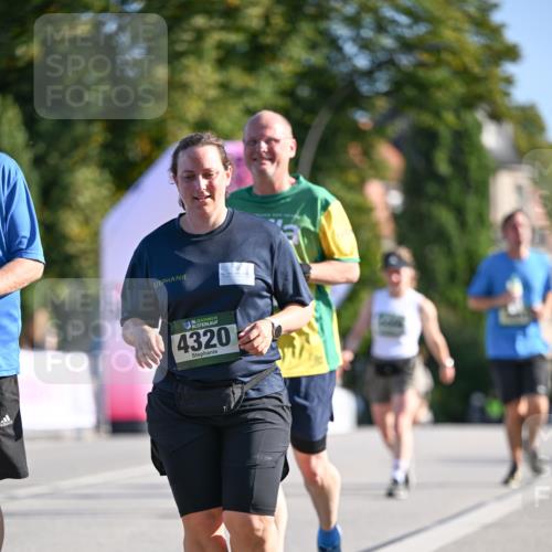 07.09.2025 - BARMER Alsterlauf Dr. Thomas Lammeyer http://msf.ph/oto/8716391 07.09.2025 09:54:56 Laufen 36, 4320 meine-sportfotos.de