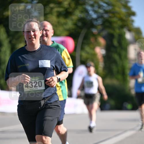 07.09.2025 - BARMER Alsterlauf Dr. Thomas Lammeyer http://msf.ph/oto/8716396 07.09.2025 09:54:57 Laufen 36, 4320 meine-sportfotos.de