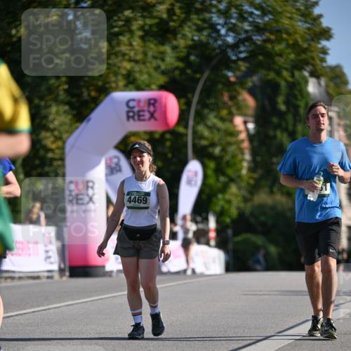 07.09.2025 - BARMER Alsterlauf Dr. Thomas Lammeyer http://msf.ph/oto/8716406 07.09.2025 09:54:59 Laufen 4469 meine-sportfotos.de