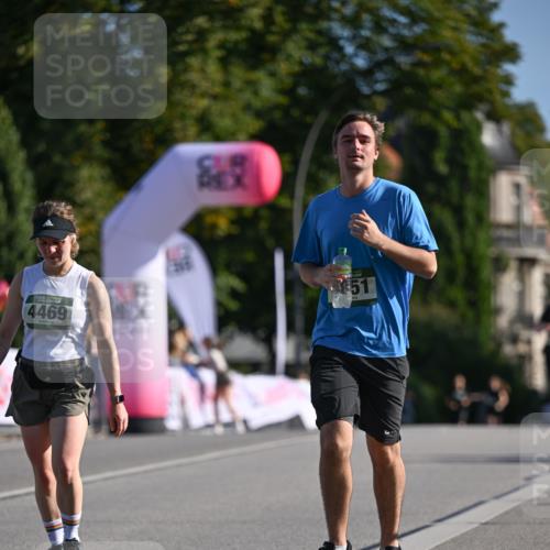 07.09.2025 - BARMER Alsterlauf Dr. Thomas Lammeyer http://msf.ph/oto/8716415 07.09.2025 09:55:00 Laufen 4469, 89, 51 meine-sportfotos.de