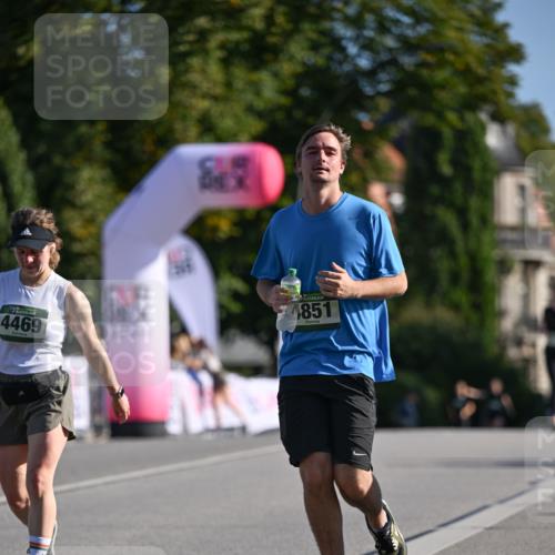07.09.2025 - BARMER Alsterlauf Dr. Thomas Lammeyer http://msf.ph/oto/8716417 07.09.2025 09:55:01 Laufen 4469, 851 meine-sportfotos.de