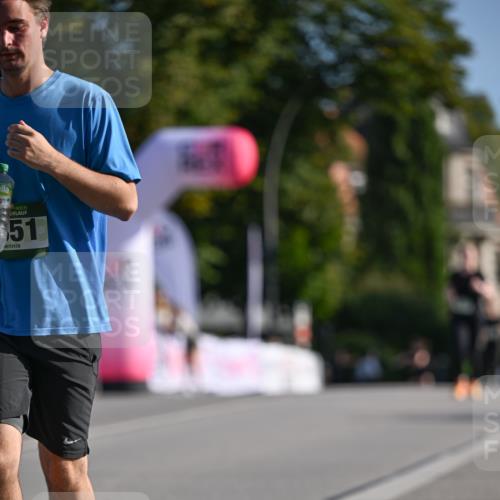 07.09.2025 - BARMER Alsterlauf Dr. Thomas Lammeyer http://msf.ph/oto/8716431 07.09.2025 09:55:03 Laufen 51 meine-sportfotos.de