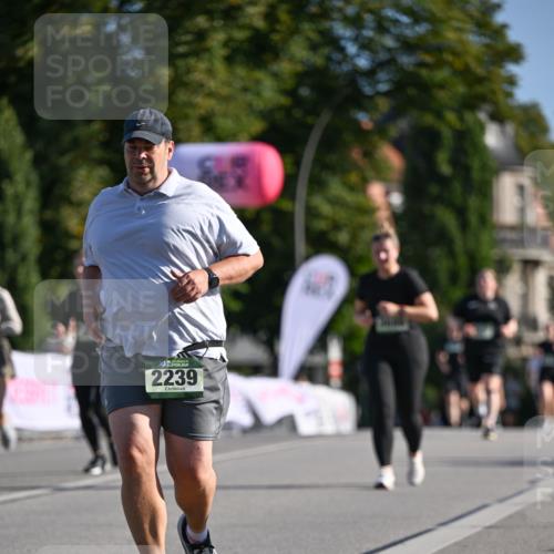 07.09.2025 - BARMER Alsterlauf Dr. Thomas Lammeyer http://msf.ph/oto/8716463 07.09.2025 09:55:15 Laufen 2239, 54 meine-sportfotos.de