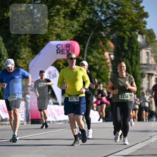 07.09.2025 - BARMER Alsterlauf Dr. Thomas Lammeyer http://msf.ph/oto/8716512 07.09.2025 09:55:26 Laufen 4994, 2135, 2136, 354 meine-sportfotos.de