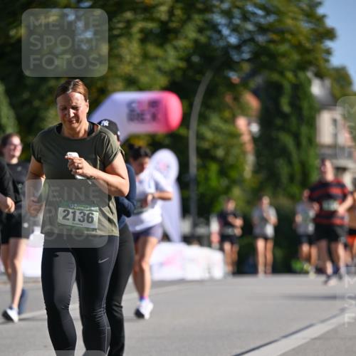 07.09.2025 - BARMER Alsterlauf Dr. Thomas Lammeyer http://msf.ph/oto/8716546 07.09.2025 09:55:30 Laufen 136, 2136 meine-sportfotos.de