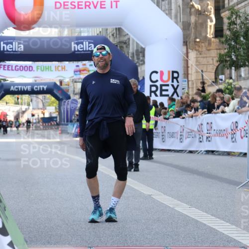 07.09.2025 - BARMER Alsterlauf Strokosch-Dieckow http://msf.ph/oto/8716564 07.09.2025 10:39:06 Ziel 4908, 5658 meine-sportfotos.de