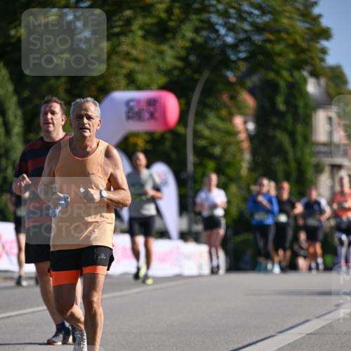 07.09.2025 - BARMER Alsterlauf Dr. Thomas Lammeyer http://msf.ph/oto/8716592 07.09.2025 09:55:38 Laufen 43 meine-sportfotos.de
