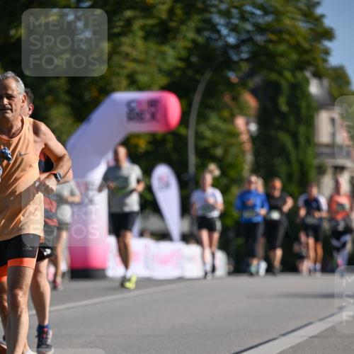 07.09.2025 - BARMER Alsterlauf Dr. Thomas Lammeyer http://msf.ph/oto/8716597 07.09.2025 09:55:39 Laufen  meine-sportfotos.de