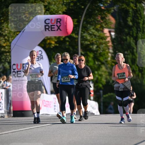 07.09.2025 - BARMER Alsterlauf Dr. Thomas Lammeyer http://msf.ph/oto/8716614 07.09.2025 09:55:43 Laufen 3553, 3542, 2486 meine-sportfotos.de