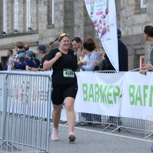 07.09.2025 - BARMER Alsterlauf Strokosch-Dieckow http://msf.ph/oto/8716621 07.09.2025 10:39:49 Ziel 4589 meine-sportfotos.de
