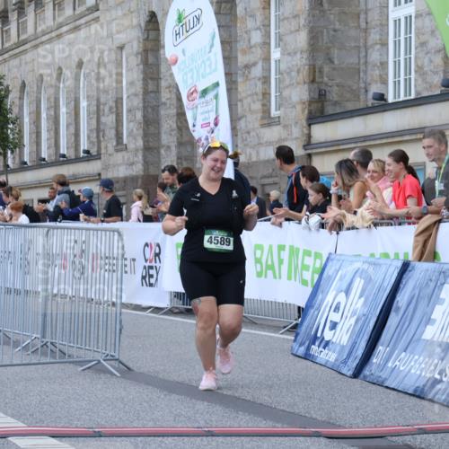 07.09.2025 - BARMER Alsterlauf Strokosch-Dieckow http://msf.ph/oto/8716631 07.09.2025 10:39:51 Ziel 4589 meine-sportfotos.de