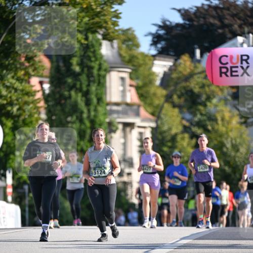07.09.2025 - BARMER Alsterlauf Dr. Thomas Lammeyer http://msf.ph/oto/8716681 07.09.2025 09:55:56 Laufen 5124, 2427, 2420 meine-sportfotos.de