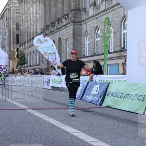 07.09.2025 - BARMER Alsterlauf Strokosch-Dieckow http://msf.ph/oto/8716699 07.09.2025 10:40:23 Ziel 3209 meine-sportfotos.de