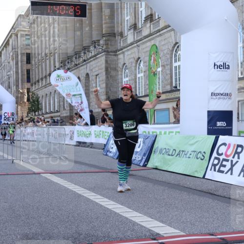 07.09.2025 - BARMER Alsterlauf Strokosch-Dieckow http://msf.ph/oto/8716703 07.09.2025 10:40:23 Ziel 3209 meine-sportfotos.de