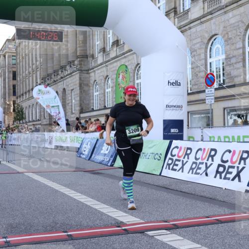 07.09.2025 - BARMER Alsterlauf Strokosch-Dieckow http://msf.ph/oto/8716711 07.09.2025 10:40:24 Ziel 3209 meine-sportfotos.de