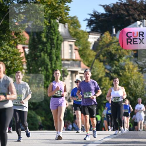 07.09.2025 - BARMER Alsterlauf Dr. Thomas Lammeyer http://msf.ph/oto/8716721 07.09.2025 09:56:00 Laufen 3287, 2427, 201, 2420, 3950 meine-sportfotos.de