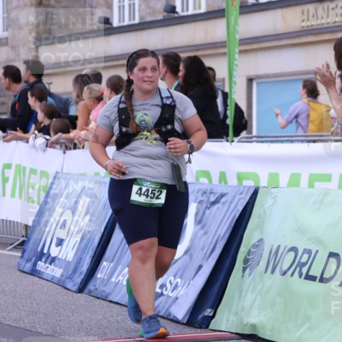 07.09.2025 - BARMER Alsterlauf Strokosch-Dieckow http://msf.ph/oto/8716731 07.09.2025 10:40:37 Ziel 2249, 4452, 5378 meine-sportfotos.de