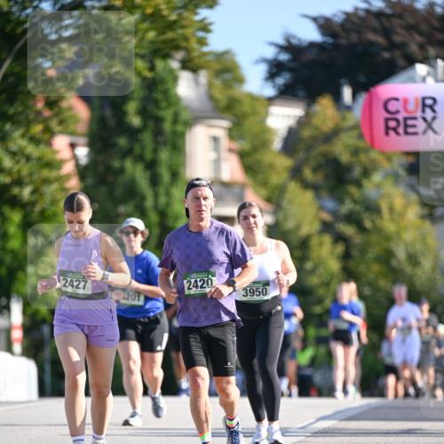 07.09.2025 - BARMER Alsterlauf Dr. Thomas Lammeyer http://msf.ph/oto/8716758 07.09.2025 09:56:04 Laufen 2427, 1201, 2420, 3950 meine-sportfotos.de