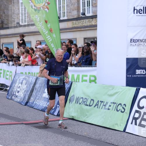 07.09.2025 - BARMER Alsterlauf Strokosch-Dieckow http://msf.ph/oto/8716760 07.09.2025 10:44:29 Ziel 5068 meine-sportfotos.de
