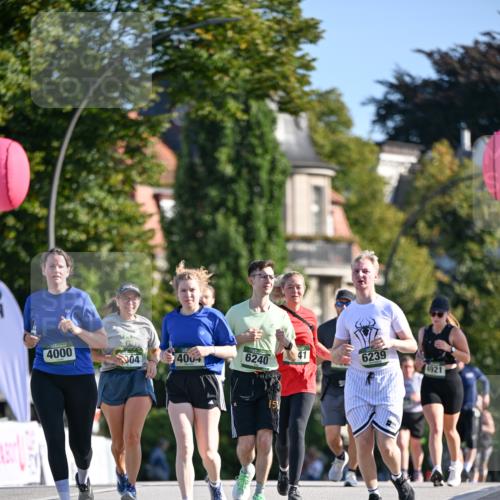 07.09.2025 - BARMER Alsterlauf Dr. Thomas Lammeyer http://msf.ph/oto/8716807 07.09.2025 09:56:17 Laufen 4000, 04, 4004, 6240, 6239, 4921 meine-sportfotos.de