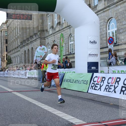 07.09.2025 - BARMER Alsterlauf Strokosch-Dieckow http://msf.ph/oto/8716823 07.09.2025 10:50:02 Ziel 453 meine-sportfotos.de