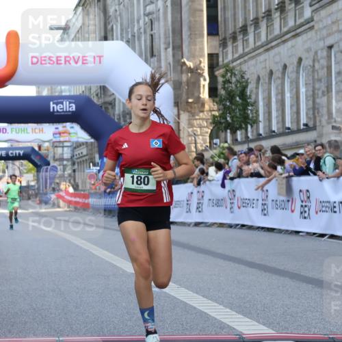 07.09.2025 - BARMER Alsterlauf Strokosch-Dieckow http://msf.ph/oto/8716865 07.09.2025 10:50:13 Ziel 165, 180, 275, 298 meine-sportfotos.de