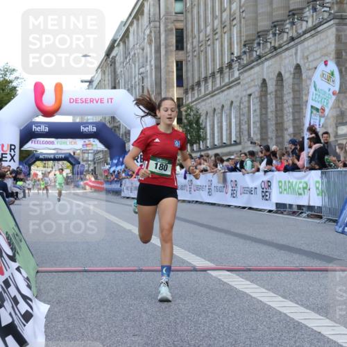 07.09.2025 - BARMER Alsterlauf Strokosch-Dieckow http://msf.ph/oto/8716869 07.09.2025 10:50:14 Ziel 165, 180, 275, 298 meine-sportfotos.de