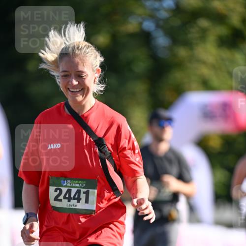 07.09.2025 - BARMER Alsterlauf Dr. Thomas Lammeyer http://msf.ph/oto/8716876 07.09.2025 09:56:28 Laufen 36, 2441 meine-sportfotos.de