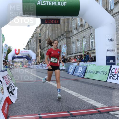 07.09.2025 - BARMER Alsterlauf Strokosch-Dieckow http://msf.ph/oto/8716877 07.09.2025 10:50:14 Ziel 165, 180, 275, 298 meine-sportfotos.de