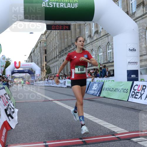 07.09.2025 - BARMER Alsterlauf Strokosch-Dieckow http://msf.ph/oto/8716880 07.09.2025 10:50:15 Ziel 165, 180, 275, 298 meine-sportfotos.de