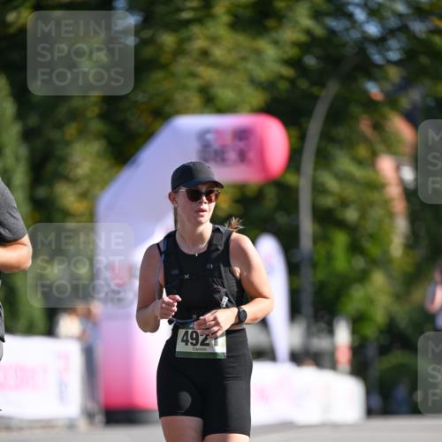 07.09.2025 - BARMER Alsterlauf Dr. Thomas Lammeyer http://msf.ph/oto/8716882 07.09.2025 09:56:29 Laufen 4921 meine-sportfotos.de