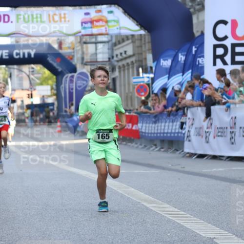 07.09.2025 - BARMER Alsterlauf Strokosch-Dieckow http://msf.ph/oto/8716883 07.09.2025 10:50:17 Ziel 165, 180, 298, 8068 meine-sportfotos.de