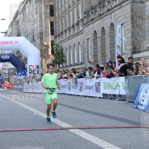 07.09.2025 - BARMER Alsterlauf Strokosch-Dieckow http://msf.ph/oto/8716895 07.09.2025 10:50:19 Ziel 165, 180, 8068 meine-sportfotos.de