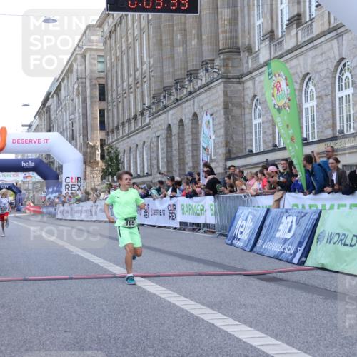 07.09.2025 - BARMER Alsterlauf Strokosch-Dieckow http://msf.ph/oto/8716900 07.09.2025 10:50:20 Ziel 165, 190, 8068 meine-sportfotos.de