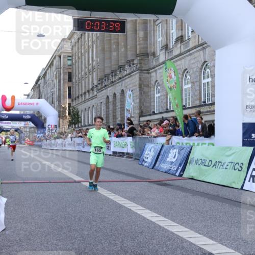 07.09.2025 - BARMER Alsterlauf Strokosch-Dieckow http://msf.ph/oto/8716904 07.09.2025 10:50:20 Ziel 165, 190, 8068 meine-sportfotos.de