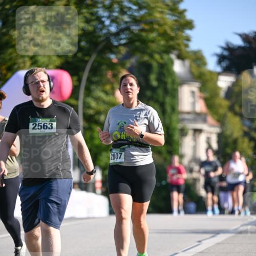 07.09.2025 - BARMER Alsterlauf Dr. Thomas Lammeyer http://msf.ph/oto/8716933 07.09.2025 09:56:45 Laufen 2563, 2807 meine-sportfotos.de