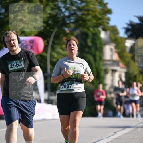 07.09.2025 - BARMER Alsterlauf Dr. Thomas Lammeyer http://msf.ph/oto/8716939 07.09.2025 09:56:45 Laufen 2563, 2807 meine-sportfotos.de