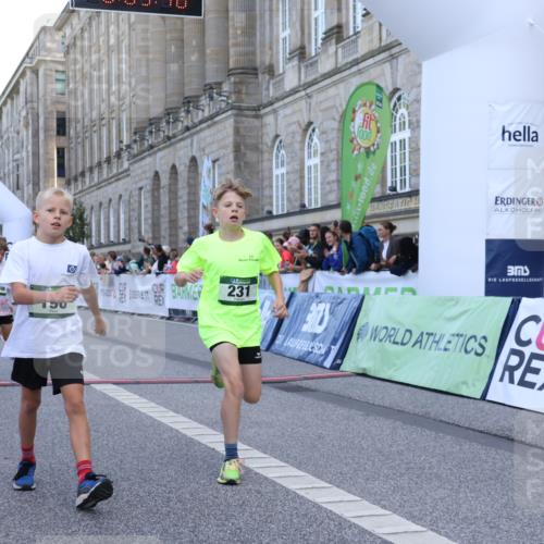 07.09.2025 - BARMER Alsterlauf Strokosch-Dieckow http://msf.ph/oto/8716954 07.09.2025 10:50:29 Ziel 190, 231, 260, 8068, 8448 meine-sportfotos.de