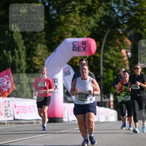 07.09.2025 - BARMER Alsterlauf Dr. Thomas Lammeyer http://msf.ph/oto/8716982 07.09.2025 09:56:56 Laufen 3324, 2848, 2001, 4804 meine-sportfotos.de