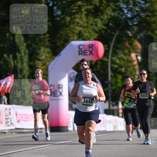 07.09.2025 - BARMER Alsterlauf Dr. Thomas Lammeyer http://msf.ph/oto/8716985 07.09.2025 09:56:56 Laufen 1124, 4804, 2848 meine-sportfotos.de