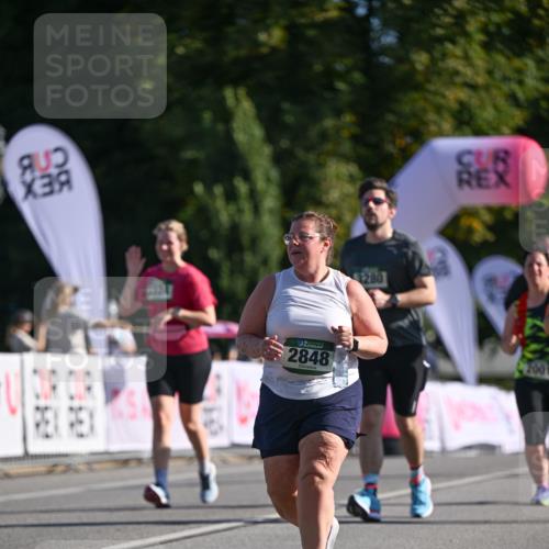 07.09.2025 - BARMER Alsterlauf Dr. Thomas Lammeyer http://msf.ph/oto/8716999 07.09.2025 09:56:58 Laufen 3, 2848, 1280, 2001 meine-sportfotos.de
