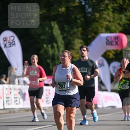 07.09.2025 - BARMER Alsterlauf Dr. Thomas Lammeyer http://msf.ph/oto/8717000 07.09.2025 09:56:58 Laufen 284, 3280, 2001 meine-sportfotos.de