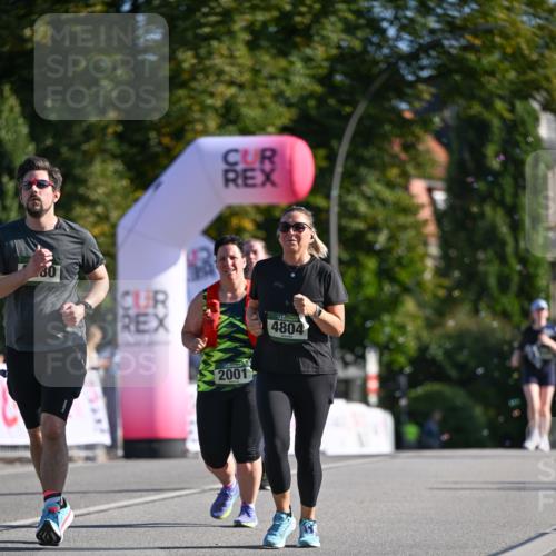 07.09.2025 - BARMER Alsterlauf Dr. Thomas Lammeyer http://msf.ph/oto/8717004 07.09.2025 09:56:59 Laufen 80, 2001, 4804 meine-sportfotos.de