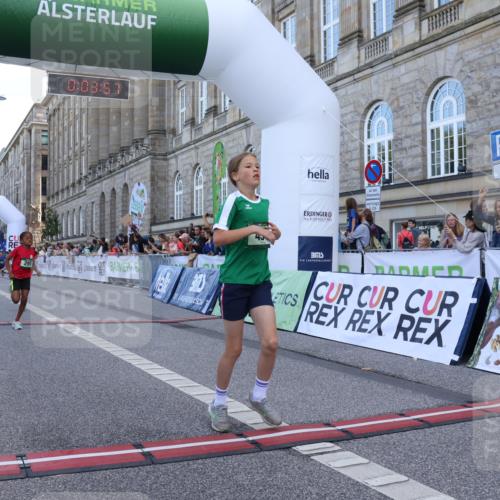 07.09.2025 - BARMER Alsterlauf Strokosch-Dieckow http://msf.ph/oto/8717013 07.09.2025 10:50:38 Ziel 166, 260, 279, 283, 291, 308, 310, 434, 451 meine-sportfotos.de
