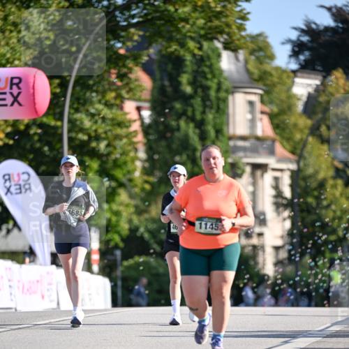 07.09.2025 - BARMER Alsterlauf Dr. Thomas Lammeyer http://msf.ph/oto/8717026 07.09.2025 09:57:05 Laufen 688, 46, 1145, 800 meine-sportfotos.de