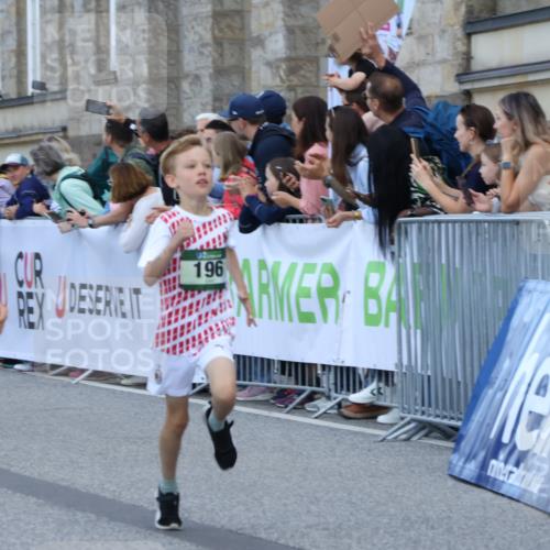 07.09.2025 - BARMER Alsterlauf Strokosch-Dieckow http://msf.ph/oto/8717091 07.09.2025 10:50:59 Ziel 151, 157, 167, 196, 268, 313, 407, 437, 438, 441, 444, 8071, 8073, 8381 meine-sportfotos.de
