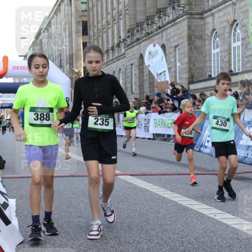 07.09.2025 - BARMER Alsterlauf Strokosch-Dieckow http://msf.ph/oto/8717143 07.09.2025 10:51:23 Ziel 189, 211, 261, 303, 309, 314, 319, 327, 335, 388, 399, 420, 430, 432, 8367 meine-sportfotos.de