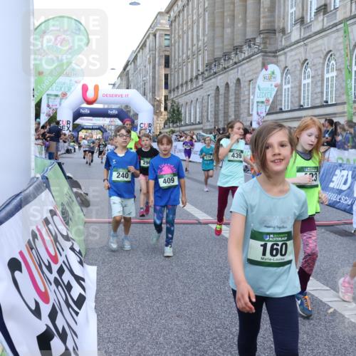07.09.2025 - BARMER Alsterlauf Strokosch-Dieckow http://msf.ph/oto/8717199 07.09.2025 10:51:54 Ziel 153, 158, 160, 174, 178, 186, 192, 204, 222, 227, 239, 240, 288, 296, 306, 307, 311, 316, 317, 323, 334, 339, 342, 369, 389, 390, 392, 405, 406, 409, 412, 423, 439, 445, 446, 448, 8460 meine-sportfotos.de